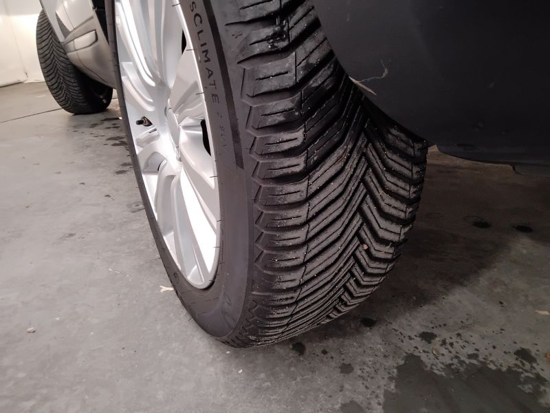 GuidiCar - LAND ROVER Range Rover Evoque 2019 Evoque 2.0 td4 SE 150cv 5p auto my19 Usato